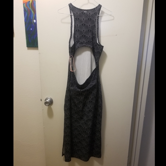 Roxy fitted open back dress - Picture 3 of 3